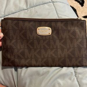 Michael Kors Wristlet